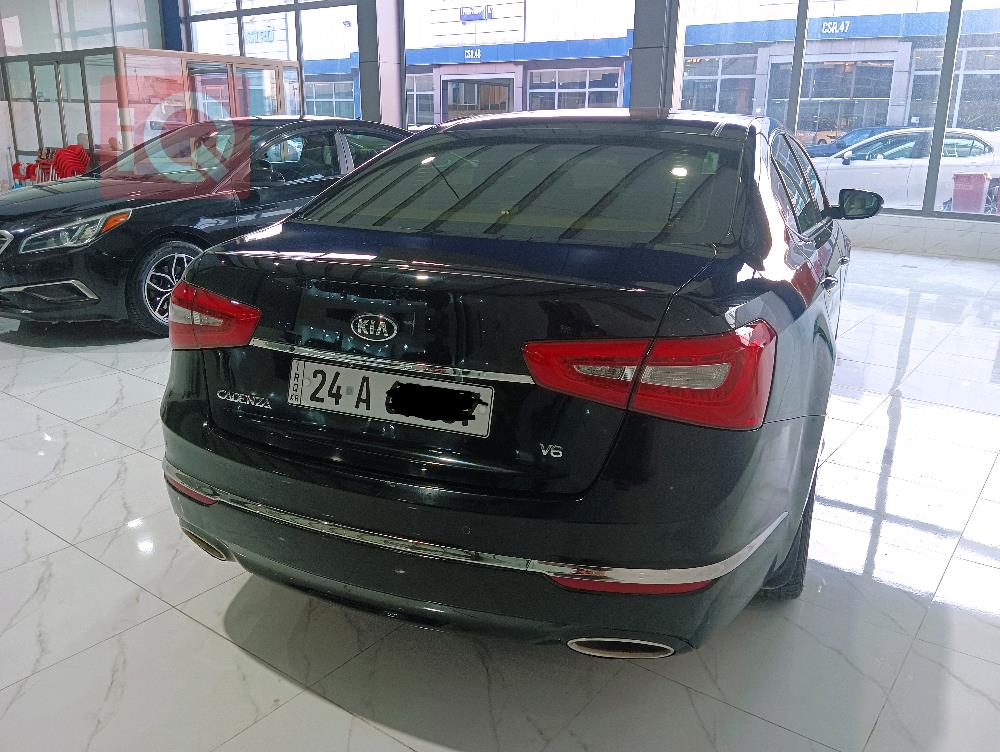 Kia Cadenza